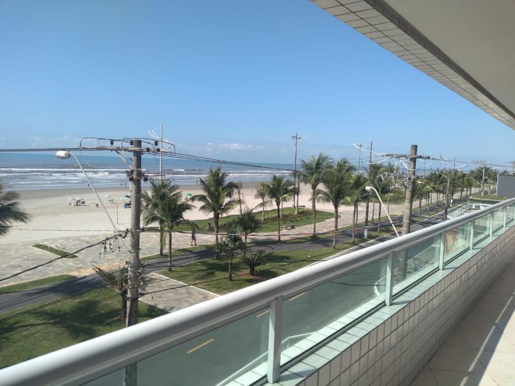 Apartamento Praia Grande Pe Na Areia Solemar Exterior photo